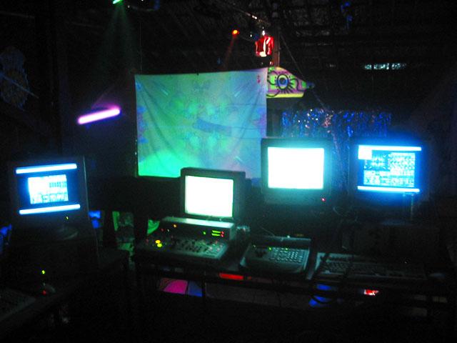 VJ performances 2002 to 2009 - Gallery image 2